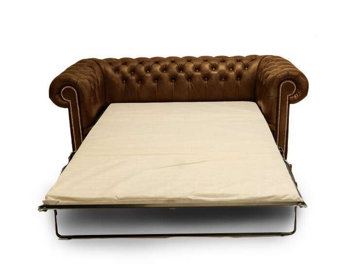 Revelando o Encanto do Sofá-Cama Chesterfield de Primeira Classe em Couro de 3 Lugares na Cor Castanho Claro Nublado